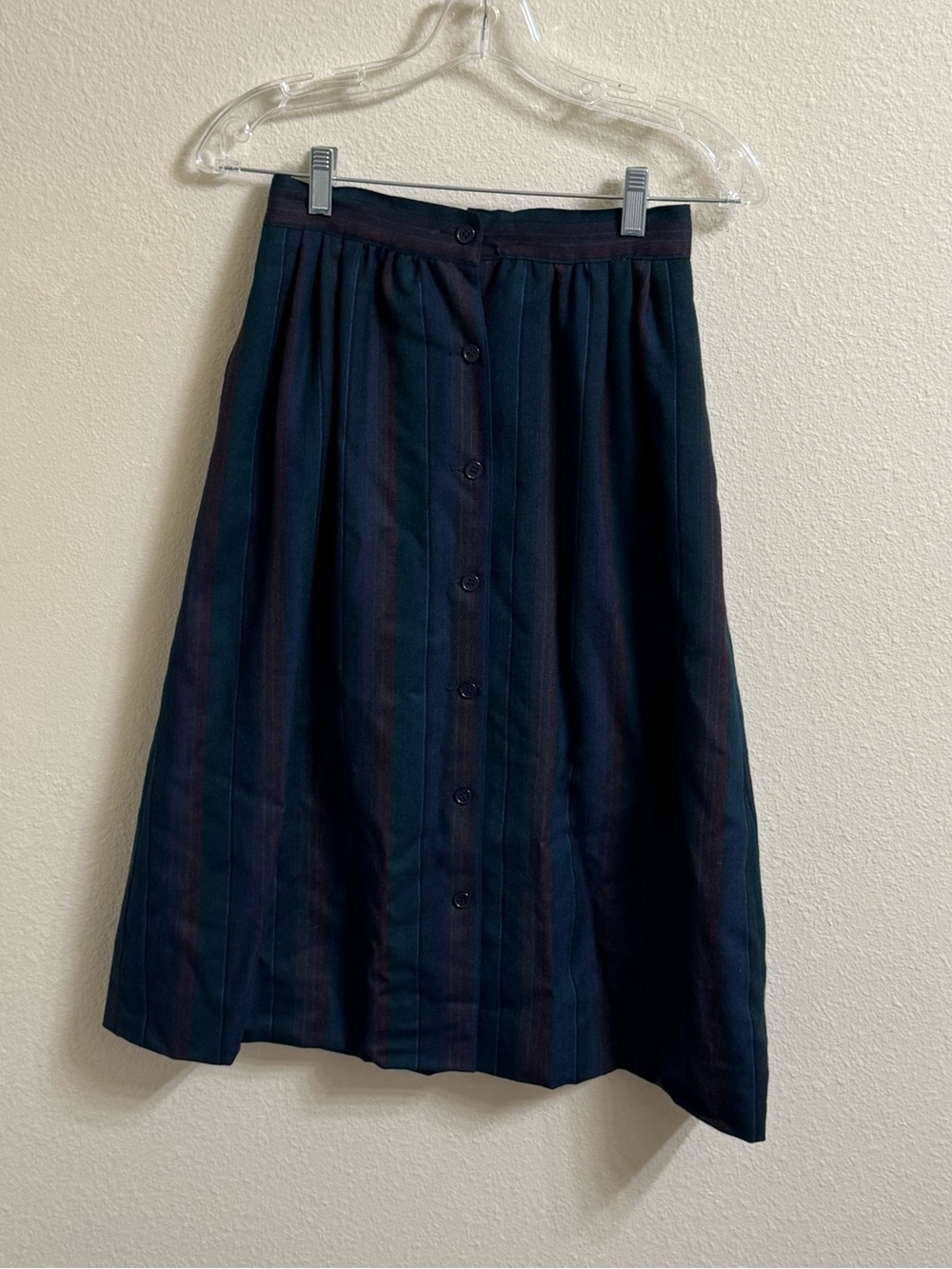 Vintage Ports International 100% wool striped long skirt women’s size 4